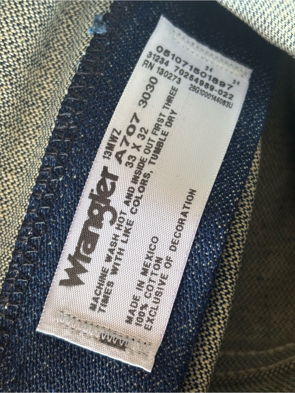 NWOT Wrangler Men's 13mwz Cowboy Cut Original Fit Jean 33x32 - Picture 3 of 9